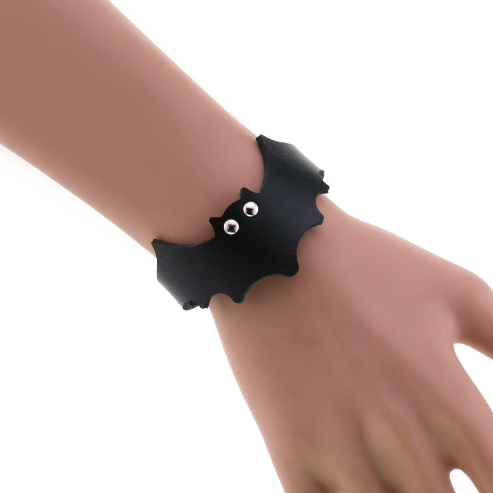 Gelang Kulit PU Kelelawar Hita - Men'S Accessories Trends 2025 ulasan dan harga